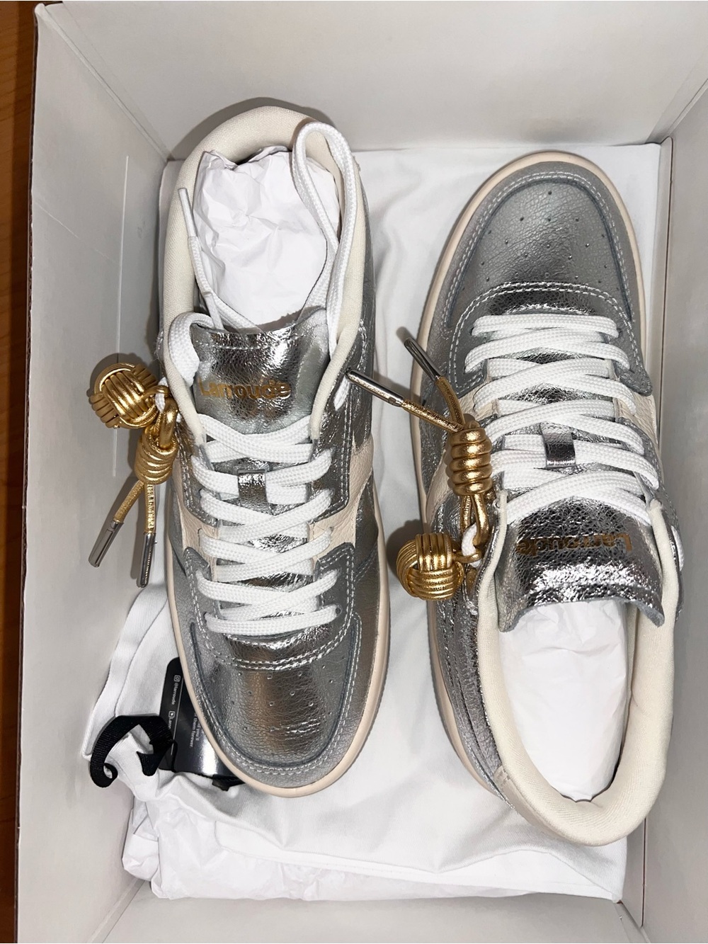 Larroude George Sneaker in Silver Leather & Ivory Leather NWT - Picture 4 of 15